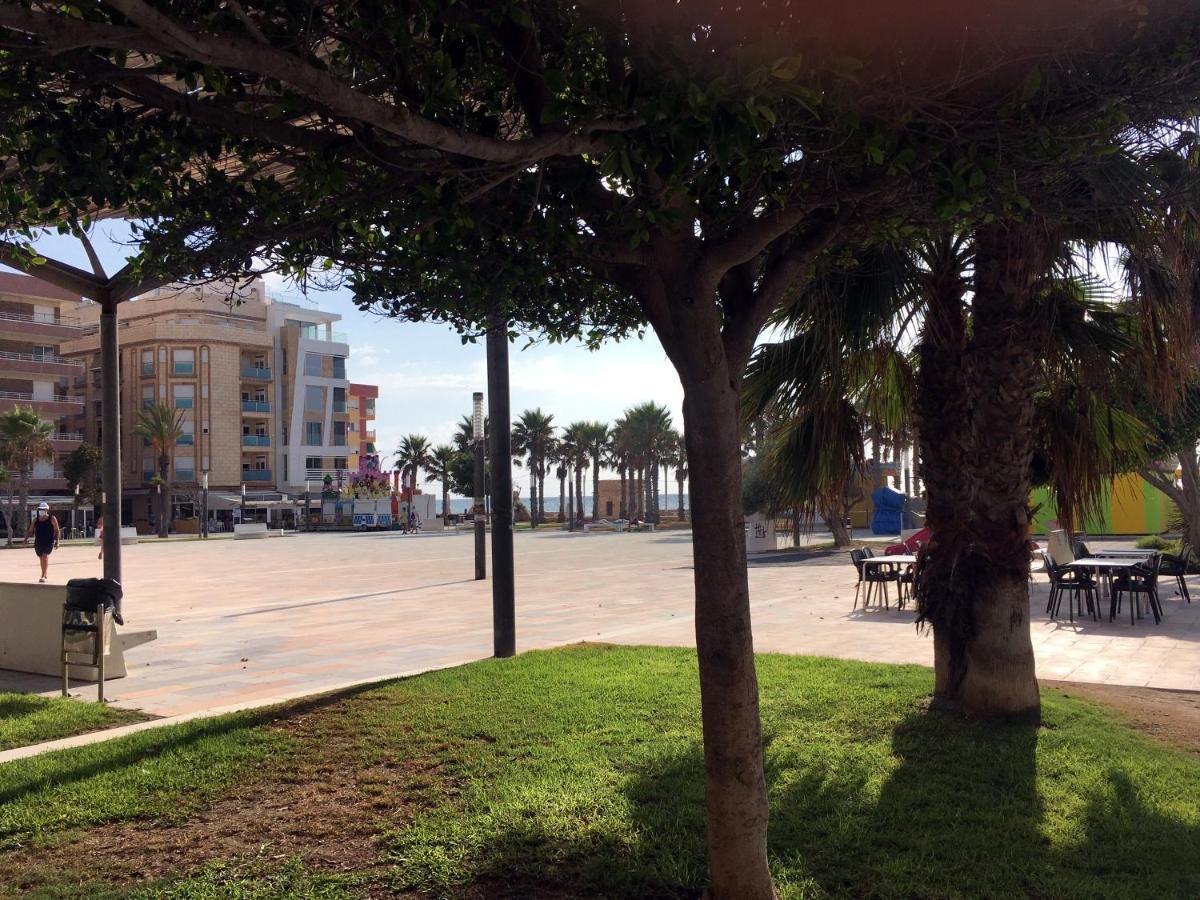 Apartmento Hana Con Terraza - Despues De La Renovacion General La Mata  Exterior photo